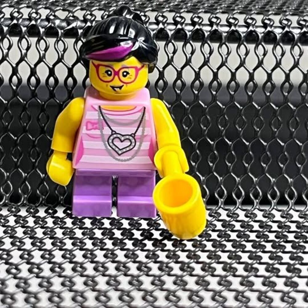 LEGO Minifigure Woman with Pink Striped Shirt and Yellow Mug